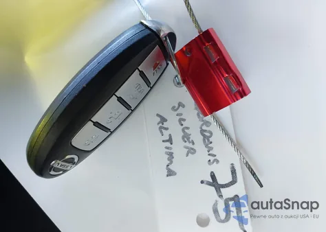 2013 Nissan Altima 2.5/S/Sv/Sl из США, поврежденный, VIN 1N4AL3AP2DC107778